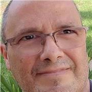 ¿Quieres iniciarte em Inteligencia Artificial y empezar a conocer y desarrollar tus proyectos?
 Yo soy el profesor que necesitas